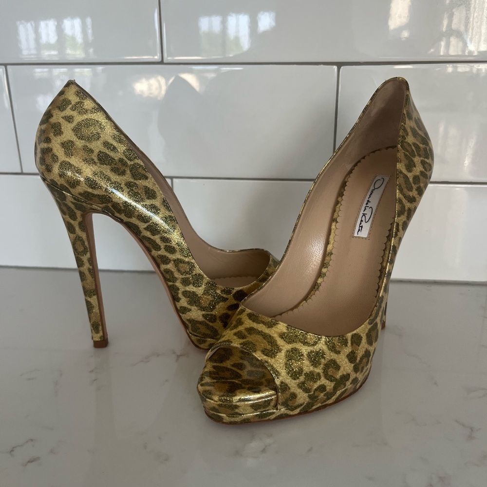 Oscar de la Renta leopard stilettos